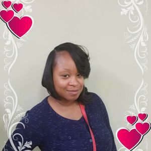 Meet your Posher, Aisha